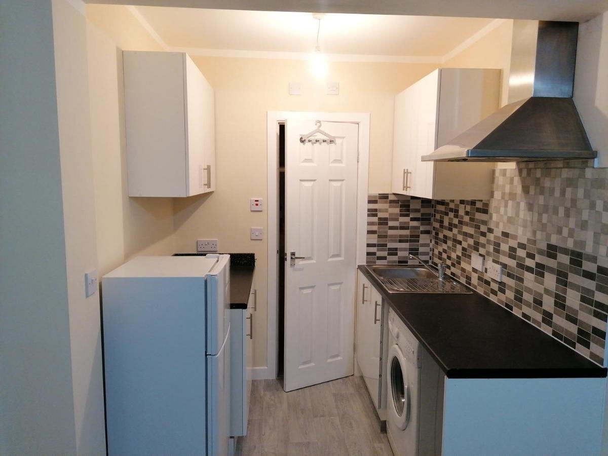 Self-Contained Studio Flat Bathrooms Kitchens Upgrade Locations To City Centre 15 Minutes Walking Distance Nottingham Universities Queen Hospitals City Hospitals Luaran gambar