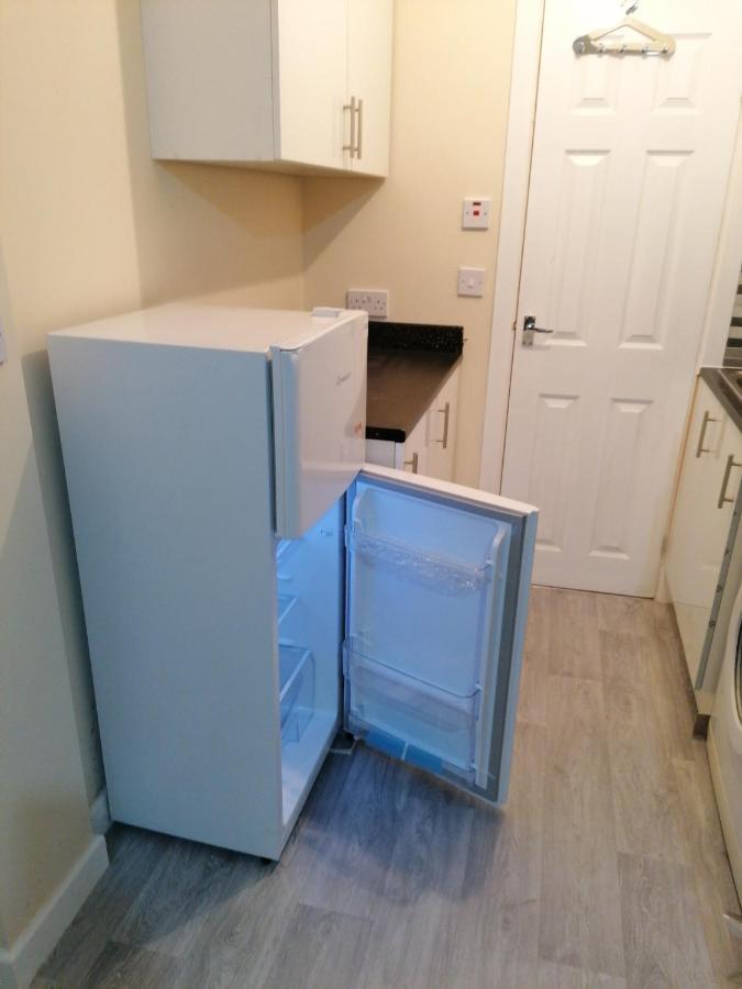 Self-Contained Studio Flat Bathrooms Kitchens Upgrade Locations To City Centre 15 Minutes Walking Distance Nottingham Universities Queen Hospitals City Hospitals Luaran gambar
